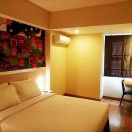 Hotel Nite And Day Batam Jodoh Square Exterior foto