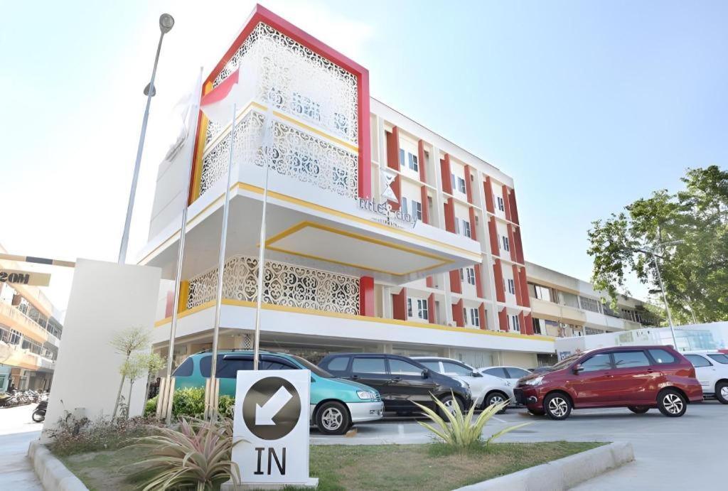 Hotel Nite And Day Batam Jodoh Square Exterior foto